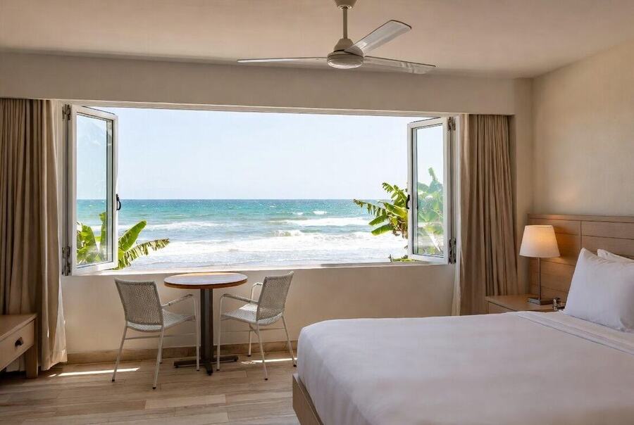 Beachfront accommodation with ocean view